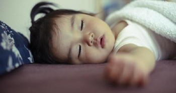 Sự khác biệt giữa một đứa trẻ được ngủ trưa và không ngủ trưa là gì? Bạn sẽ rõ khi bé lên 6 tuổi