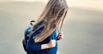 
                            Con gái 16 tuổi mang bầu: Làm cha không tốt, sao có thể trách con hư
                        