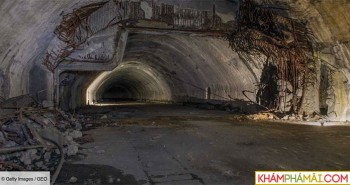 Bên trong hầm trú ẩn bỏ hoang, được xây dựng để chống lại thảm họa hạt nhân