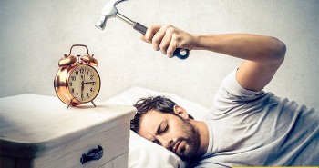 Một kiểu "dậy sớm" có hại không kém thức khuya, có nguy cơ đột tử