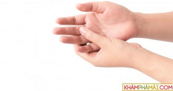 Tìm hiểu triệu chứng và cách chữa ngón tay gãy bút chì