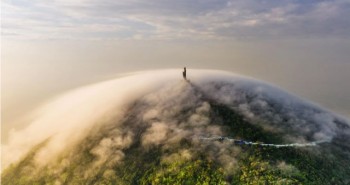 Ngọn núi là "nóc nhà" Đông Nam Bộ, xuất hiện nhiều điều kỳ ảo: Một bức ảnh vừa được thế giới xếp đứng đầu!
