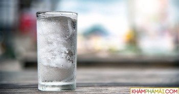 Ly nước đầu tiên vào buổi sáng: Uống gì mới thực sự có lợi cho sức khỏe?