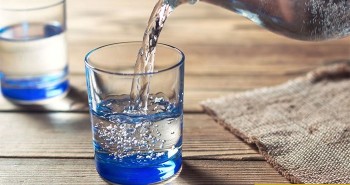 Nước sôi để nguội nên uống trong mấy ngày?