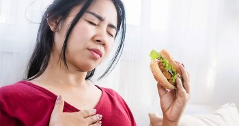 Những lời khuyên sau bữa ăn giúp giảm chứng ợ nóng