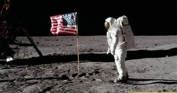 NASA lần đầu mở kho mẫu vật lấy từ Mặt trăng cách đây hơn 40 năm