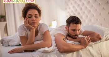 Vợ/chồng thờ ơ với tình dục: Nên và không nên làm gì?