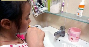 Tuyệt chiêu giúp mẹ tập cho bé thói quen đánh răng hàng ngày